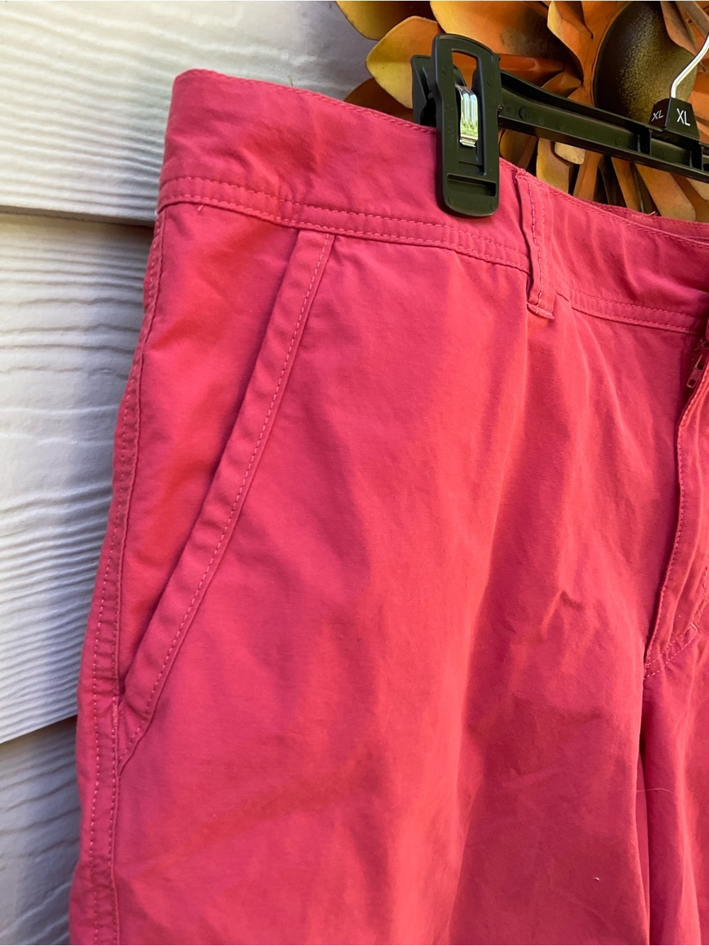 Mens Columbia  Coral Casual Shorts size 38 - Picture 3 of 6